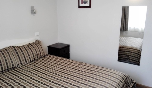 Apartamento de lujo, 2 habitaciones, no fumadores, cocina (Apartment)