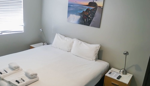 Habitación estándar, 1 cama de matrimonio grande, no fumadores (King or Twin w/ ensuite)