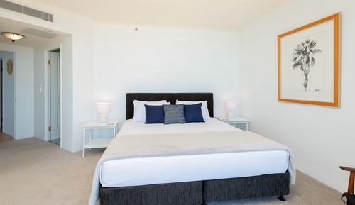 Ático superior, 3 habitaciones, no fumadores, vistas al mar (Skyhome)