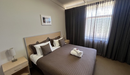 Habitación Deluxe doble, 1 cama de matrimonio grande, planta baja
