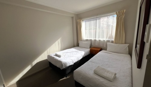 Suite estándar, 2 habitaciones, no fumadores (Ground Floor)