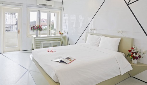 Habitación Deluxe con 1 cama doble o 2 individuales, 1 habitación, vistas a la ciudad