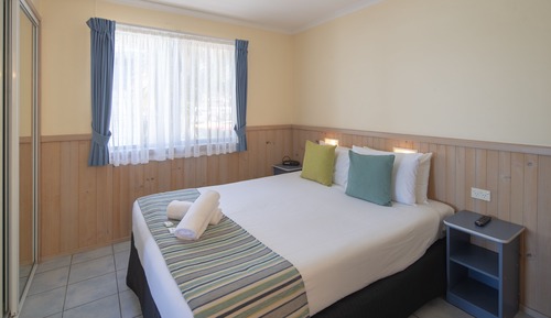 Villa (Waterfront Villa 1 night)