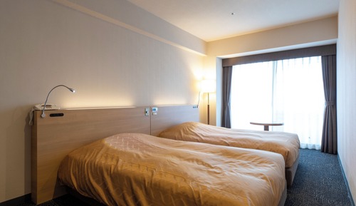 Habitación triple Deluxe, no fumadores, vistas a la montaña (Upper Floor -No daily cleaning,7F/10F)