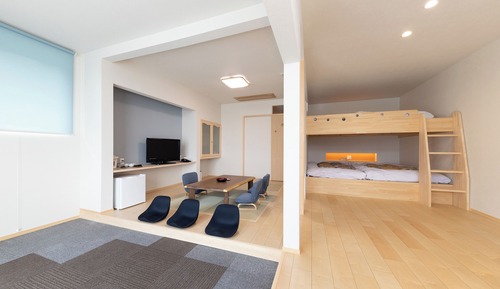 Habitación (Loft Bed)