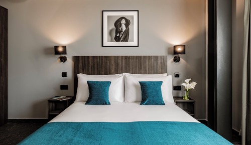 Habitación básica con 1 cama doble o 2 individuales