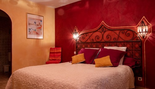 Habitación doble, baño privado (Orient)