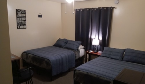 Habitación básica, 2 camas dobles, frigorífico