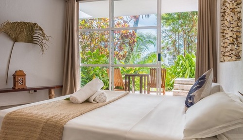 Habitación superior, 1 cama de matrimonio, vistas al jardín