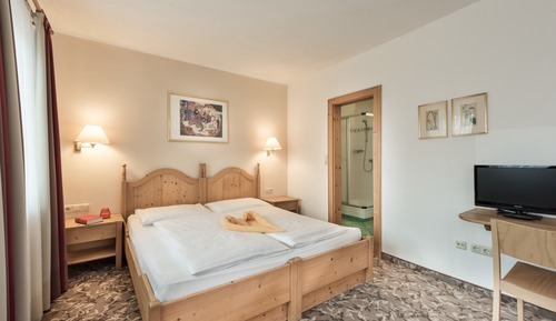 Apartamento clásico, balcón, vistas a la montaña (Typ C Cleaning fee 50€)