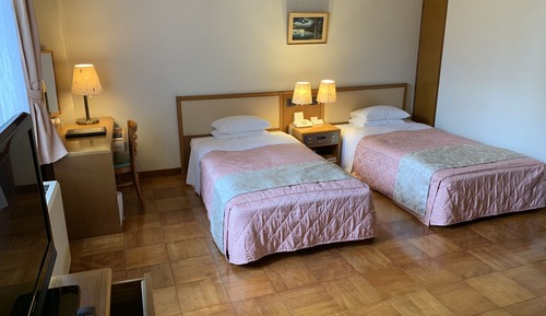 Habitación superior con 2 camas individuales, no fumadores
