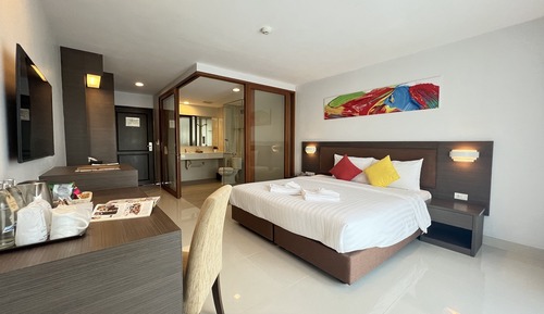 Premier Deluxe Room