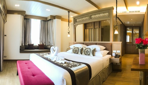 River Suite