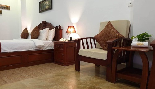 Deluxe King Sea view