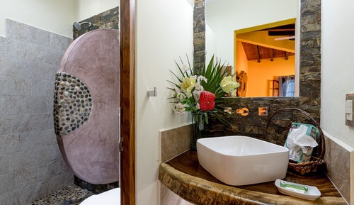 Habitación básica, 1 cama de matrimonio grande