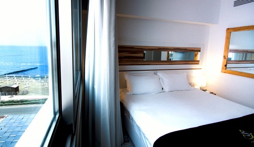 Single Room, Inland View, No Balcony
