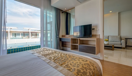 Sky Pool Suite with Two Bedroom