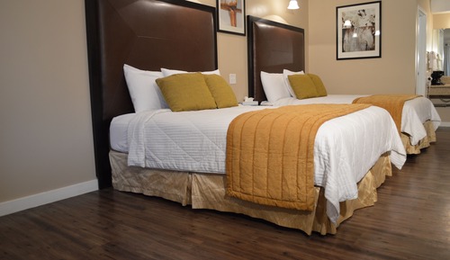 Habitación doble superior, 2 camas de matrimonio, frigorífico y microondas