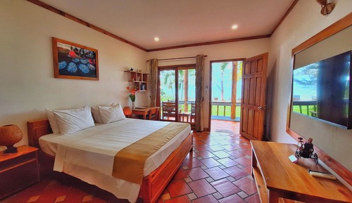 Bungalow, frente a la playa