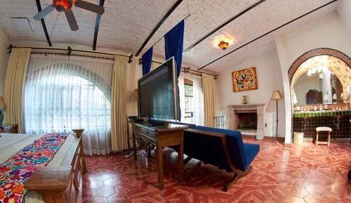 Habitación romántica, 1 cama de matrimonio grande, bañera de hidromasaje (Master Suite)