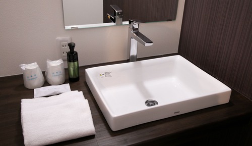Habitación triple, baño compartido