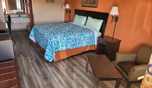 Habitación estándar, 1 cama de matrimonio grande, frigorífico y microondas