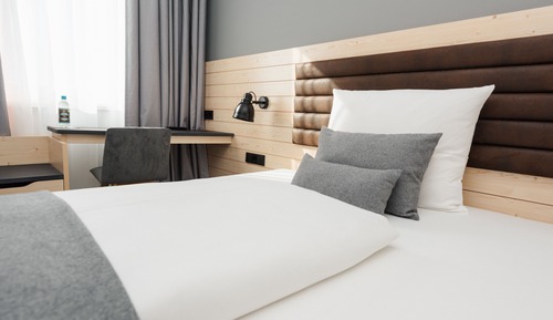 Habitación Business individual, 1 cama de matrimonio