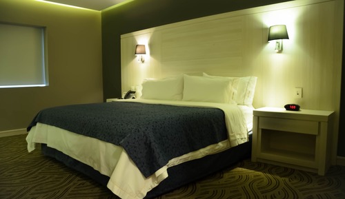 Habitación estándar, 1 cama de matrimonio grande, accesible para personas con discapacidad