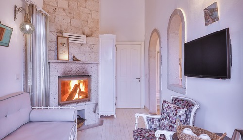 Suite, chimenea
