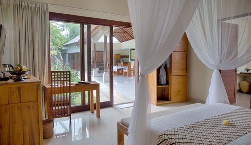 Royal Three Bedroom Pool Villa with Rice Field View