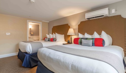 Suite (Double Queen Suite w/Balcony - Disabi)