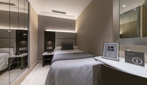 Habitación individual económica (Interior)