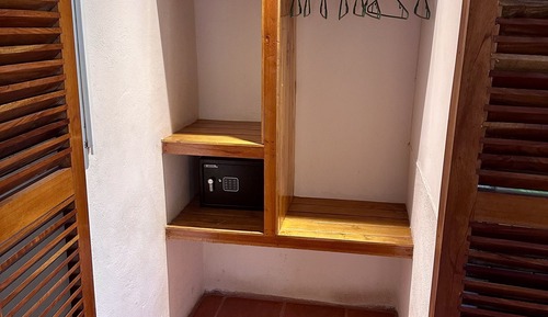 Estudio, accesible para personas con discapacidad, vistas a la piscina