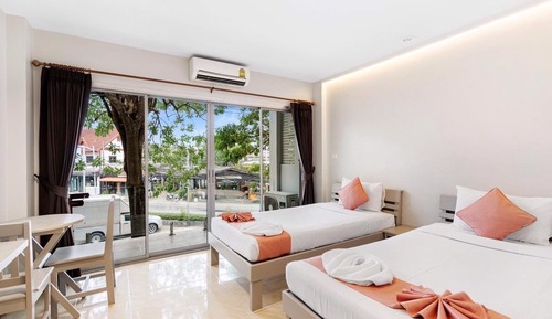 Habitación estándar con 1 cama doble o 2 individuales, no fumadores, terraza