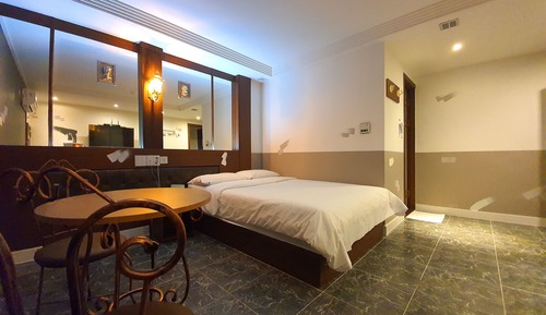 Habitación estándar (Double and Single, Breakfast included)