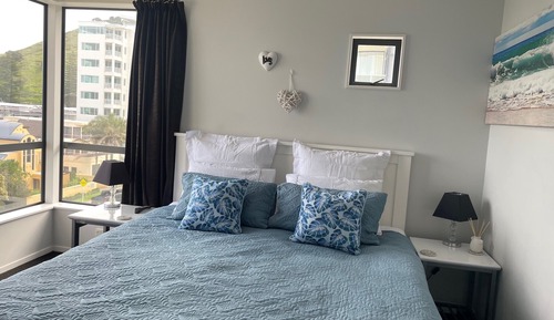 Apartamento ejecutivo, 2 habitaciones, 2 baños, vistas al puerto