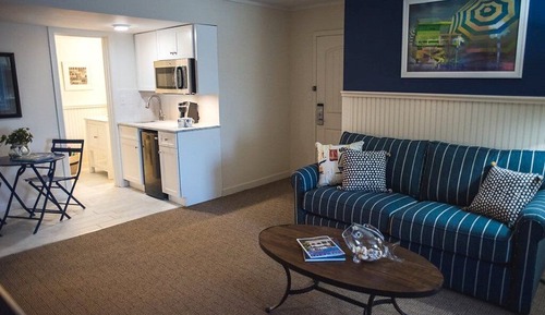 Suite estudio, 1 cama de matrimonio grande, cocina básica