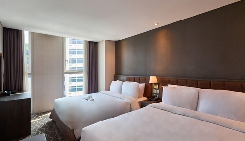 Suite familiar