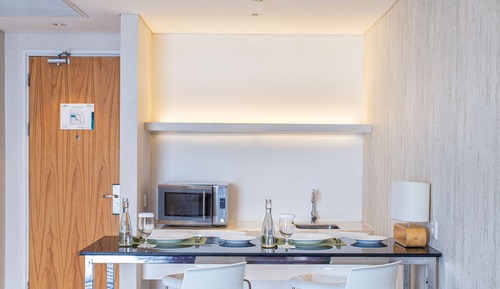 THE 1O1 Suite