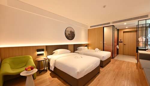 Habitación estándar con 1 cama doble o 2 individuales