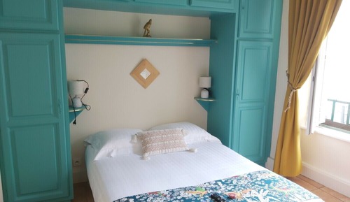 Estudio ejecutivo, baño privado (Tropical 5)