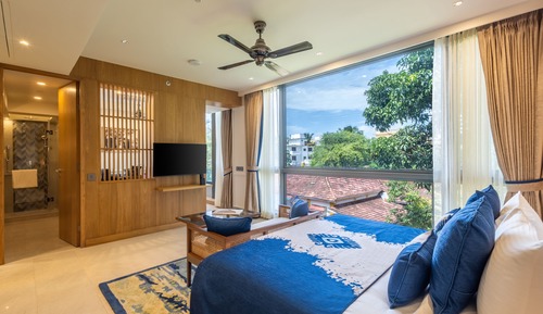 Studio Suite - Garden View