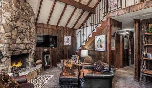 Estudio (3 Bedrooms)