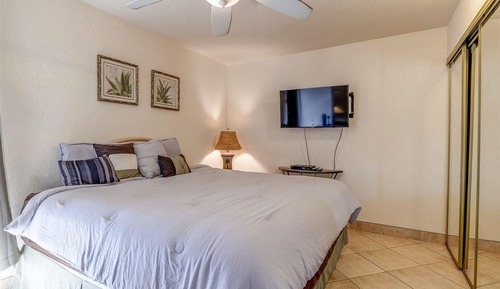 Apartamento clásico, 1 cama de matrimonio grande con sofá cama