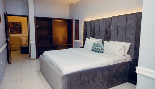 Suite familiar