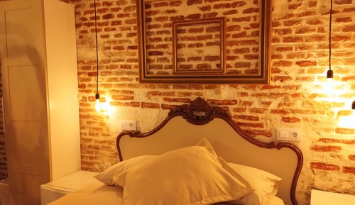 Habitación de diseño con 1 cama doble o 2 individuales
