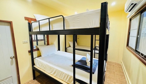 Dormitorio compartido estándar