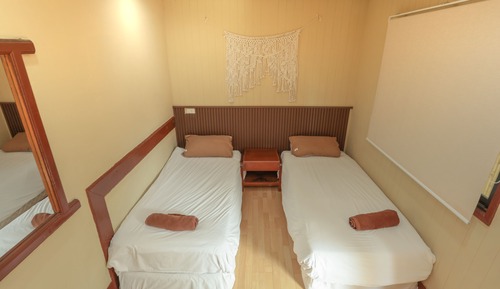 Habitación estándar con 2 camas individuales