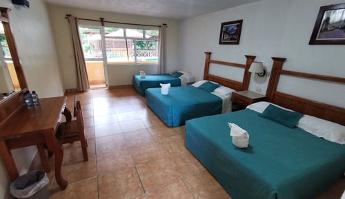 Habitación triple básica