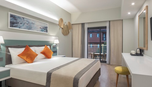 Habitación estándar con 1 cama doble o 2 individuales, no fumadores, vistas al jardín